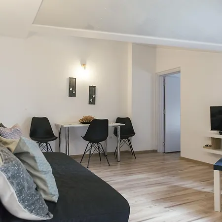 Apartament Balabanov White